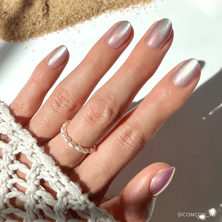 Oyster Press-On Nails