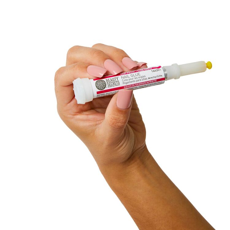 Drip & Clog Proof Nail Glue