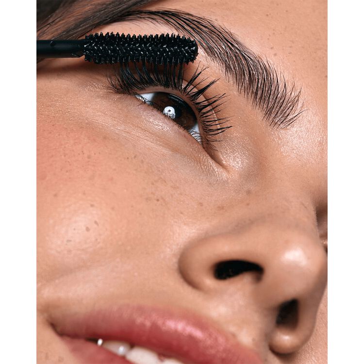 Volume Over Size Mascara