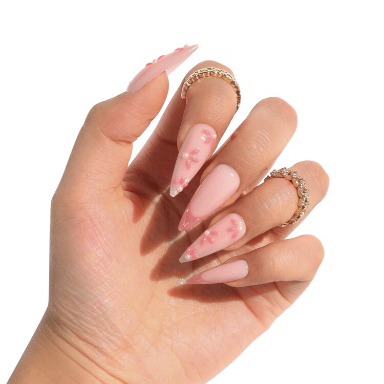 Flower Toss Press On Nails