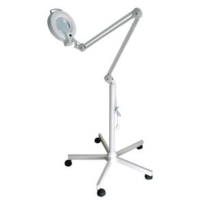 Magnifying Lamp with Caster Base