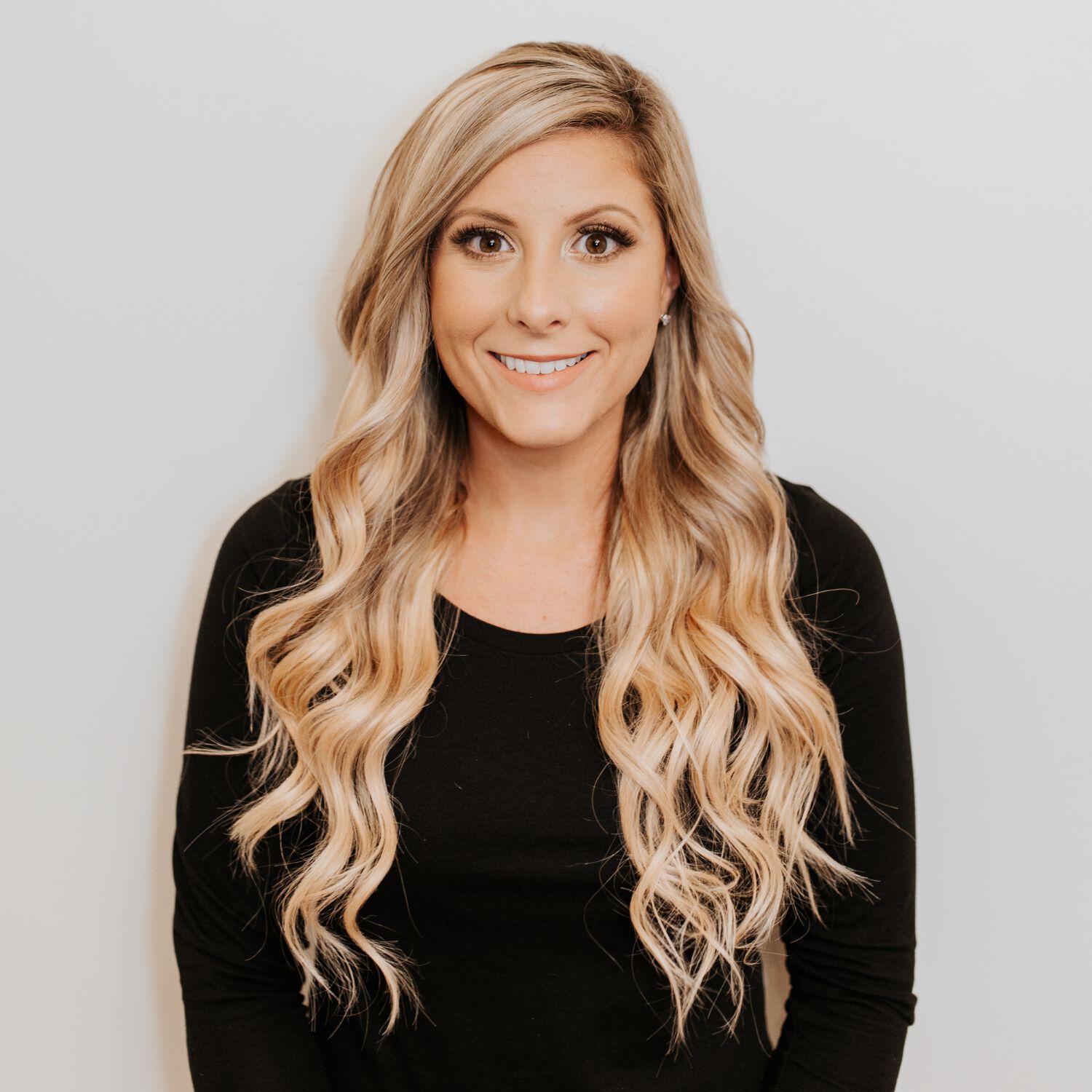 Barely Xtensions 18 in Seamless Clipin Hair Extensions