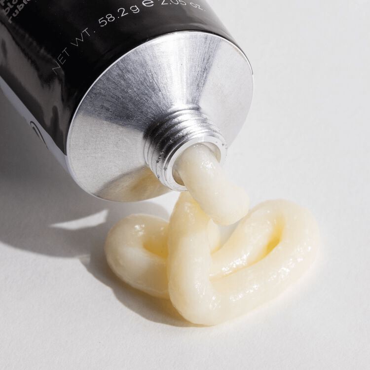 1V Jet Black Permanent Creme Hair Color