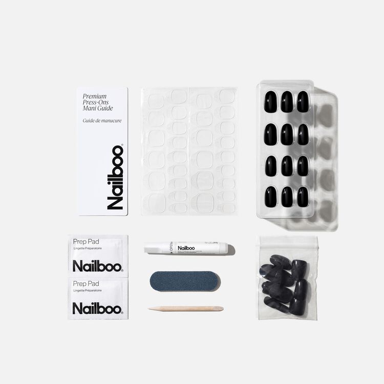 Dark Dreams (Medium Round) Premium Press On Nails