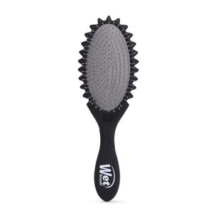 Black Curl Shaper Brush