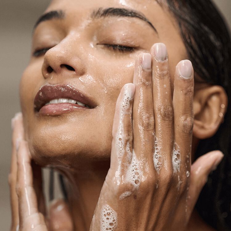 Energizing Face Wash