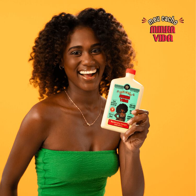 Meu Cacho Minha Vida Moisturizing Shampoo