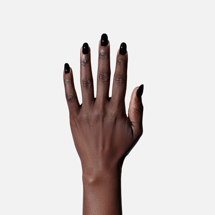 Dark Dreams (Medium Round) Premium Press On Nails