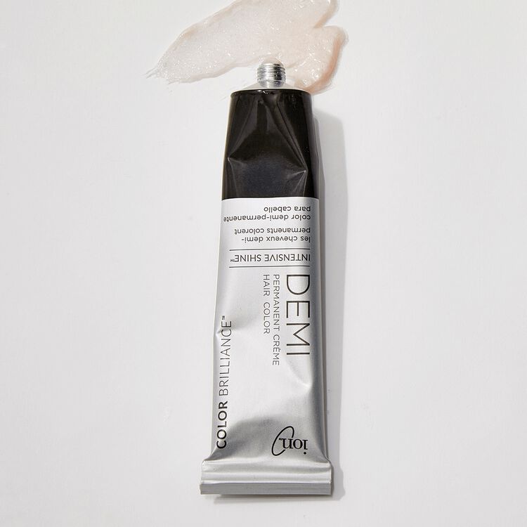 Brilliant Grey 7VA Chrome Demi Permanent Crème Hair Color