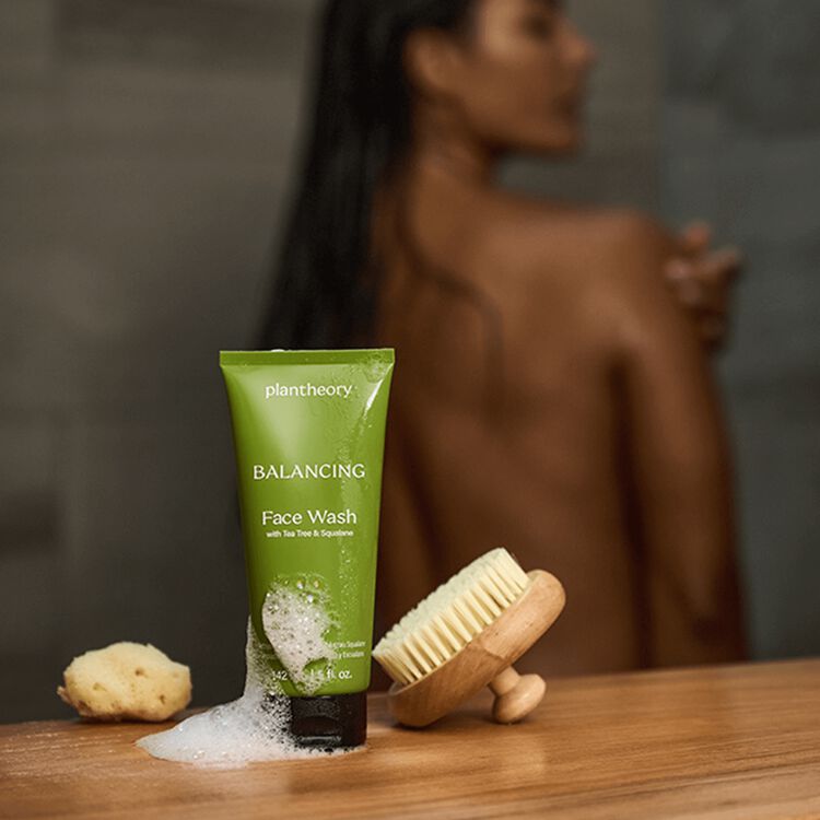 Balancing Face Wash
