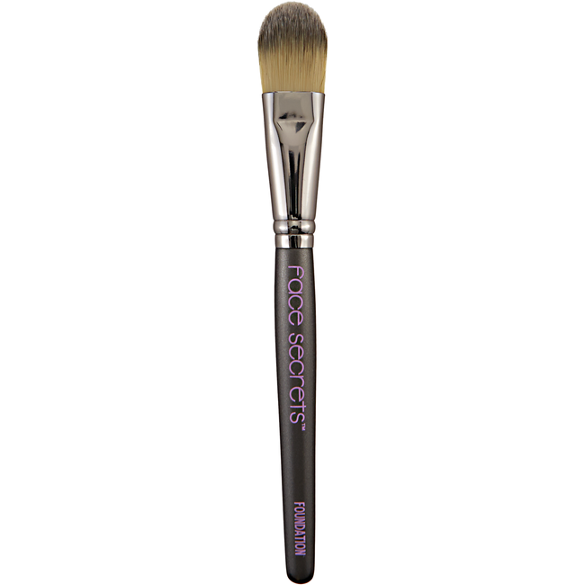 Face Secrets Foundation Brush