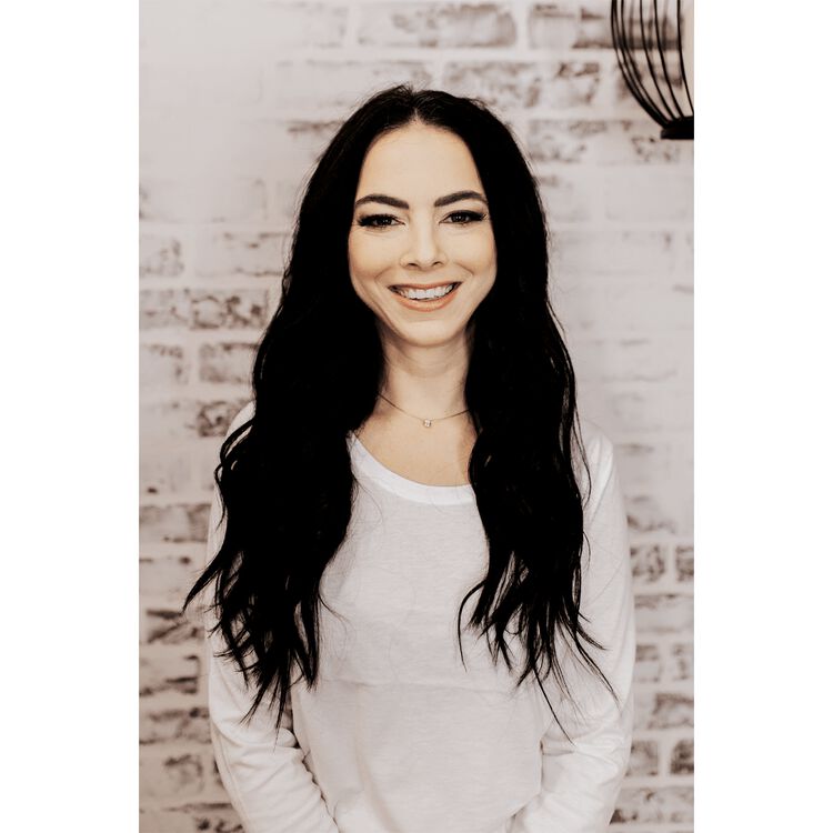 18" Ultra-Seamless Clip-in Hair Extensions Black