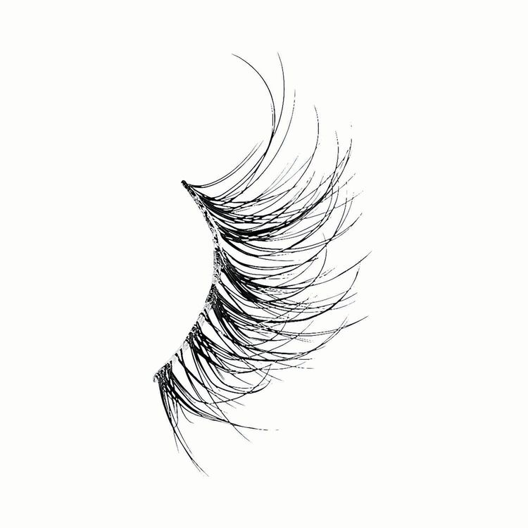 The New Natural Half Strip False Eyelashes - Glowy Skin