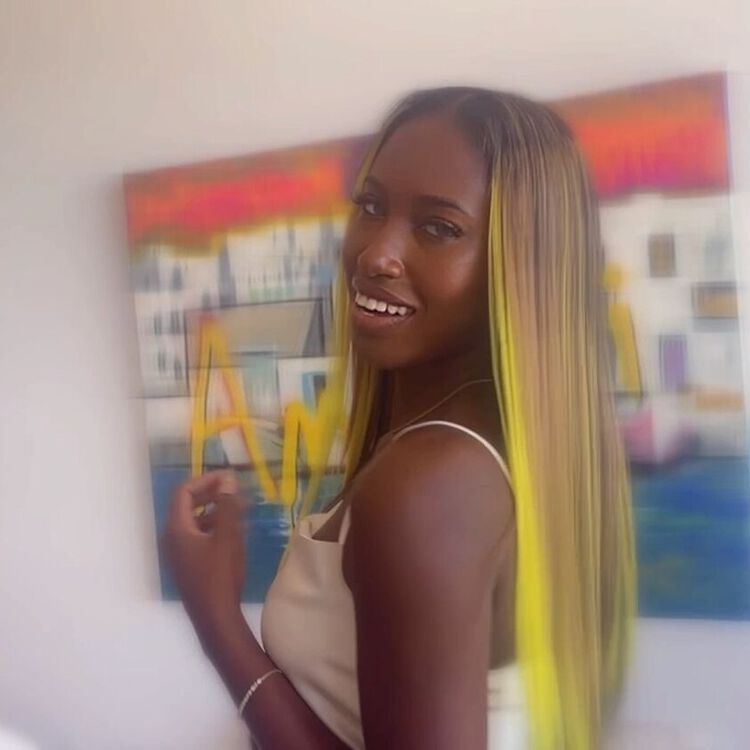 Queen Bee 20'' Ultra Fiber Hair Extensions