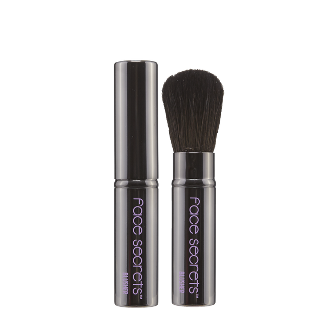 Face Secrets Retractable Blusher Brush